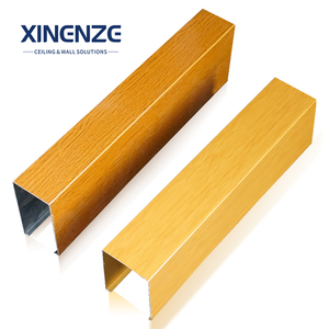 室内装饰木纹铝假挡板天花板条线性材料金属铝瓦拉伸天花板 - Product Image 1