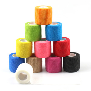 ผ้าพันแผลแบบมีกาวในตัวยืดหยุ่นและระบายอากาศได้ขนาด5x450ซม. เพื่อการรองรับที่สะดวกสบายบนนิ้วมือและข้อมือหลากสี - Product Image 2