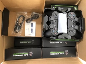2.4Gビデオゲームコンソール64G内蔵10000ゲームレトロハンドヘルドコンソールワイヤレスコントローラーゲームスティックPS1/GBAキッドギフト用