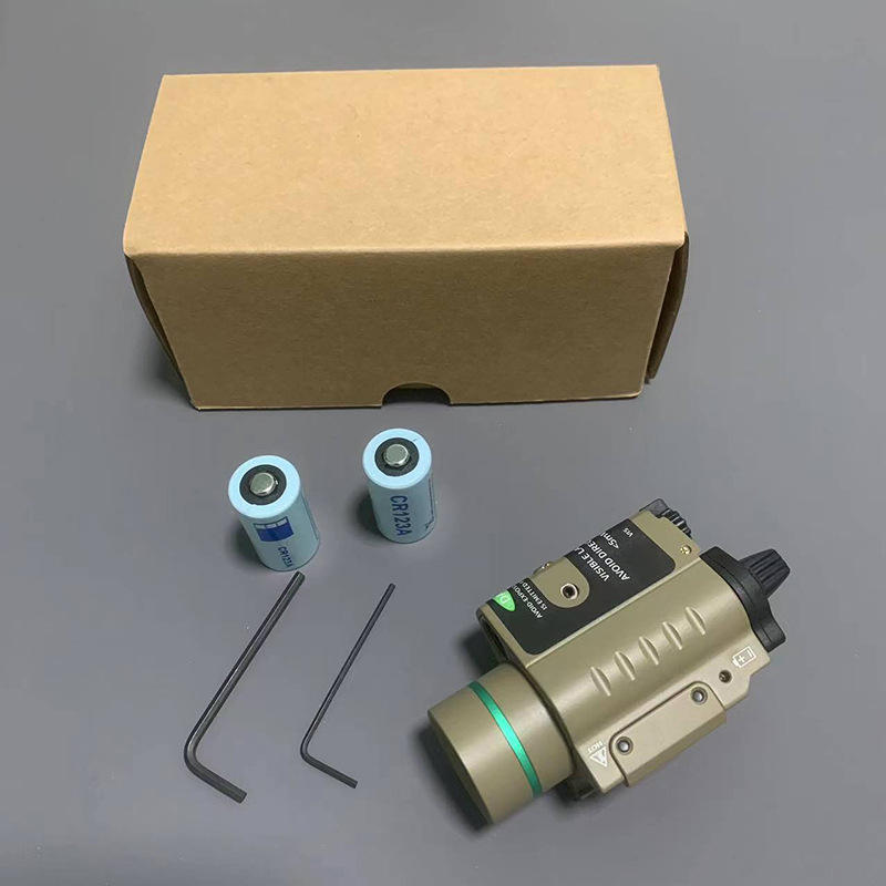 Luz láser verde color arena - 2 pilas CR123A incluidas