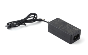 120瓦PSE POE交流/DC电源适配器4针连接，适用于EBike 12-48v范围，1A 1.5A 2A 3A 3AMP，适用于桌面连接 - Product Image 3