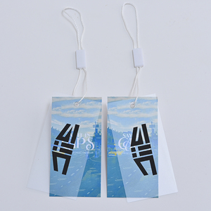 Etiquetas colgantes de ropa de papel ecológicas personalizadas con cuerda, etiquetas colgantes de ropa impresas con logotipo de nombre barato para zapatos y bolsos - Product Image 6