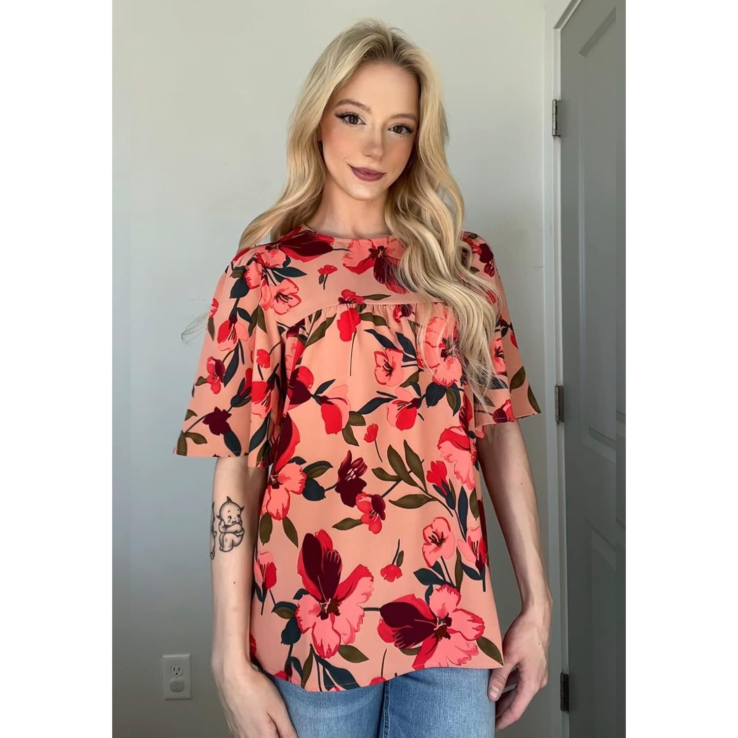 ดอกไม้สีชมพูฝุ่น