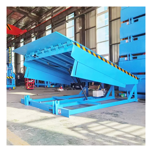 Load 8 Tons Automatic Fixed Boarding Bridge <strong>Container</strong> Truck <strong>Loading</strong> and <strong>Unloading</strong> <strong>Platform</strong> Dock Ramp - Product Image 2