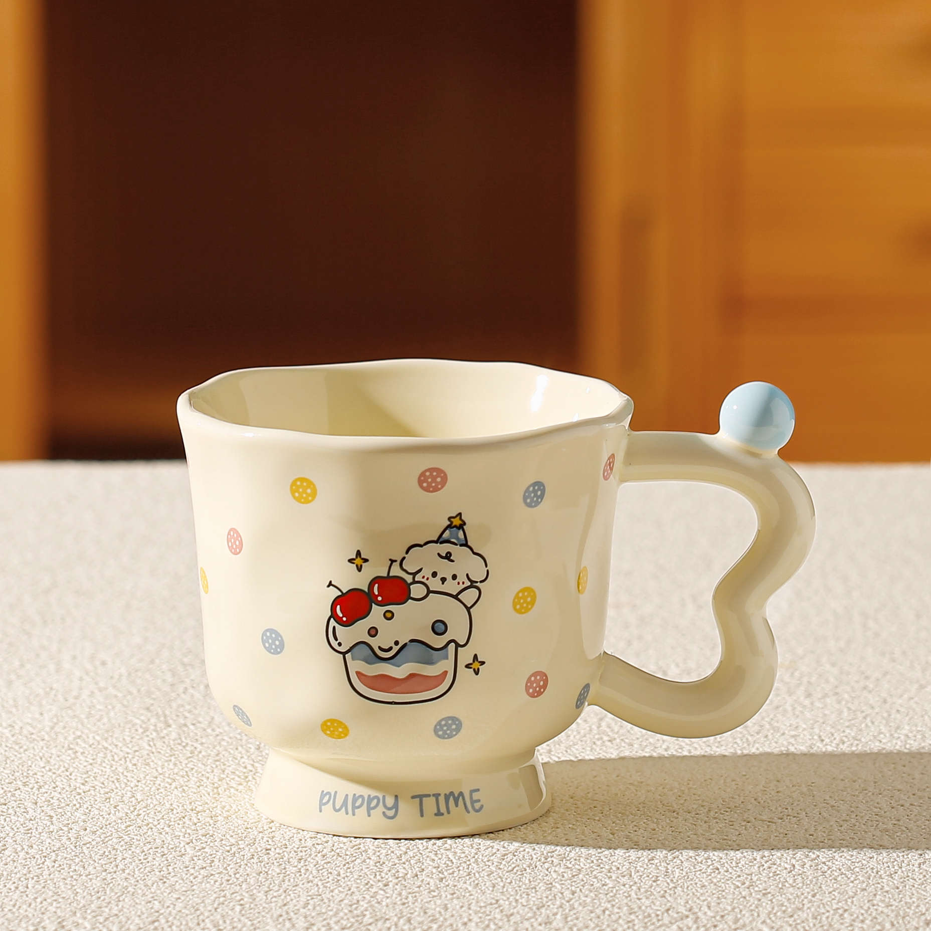 Tasse simple bleue pour chiot pudding