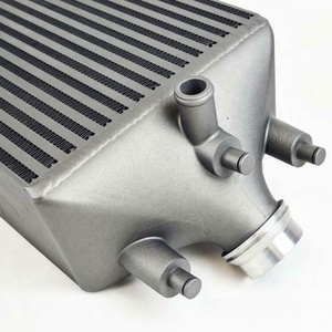 ポルシェ911ターボ (991)/ターボS (991.1/991.2) ツインインタークーラーセット用インタークーラー - Product Image 1