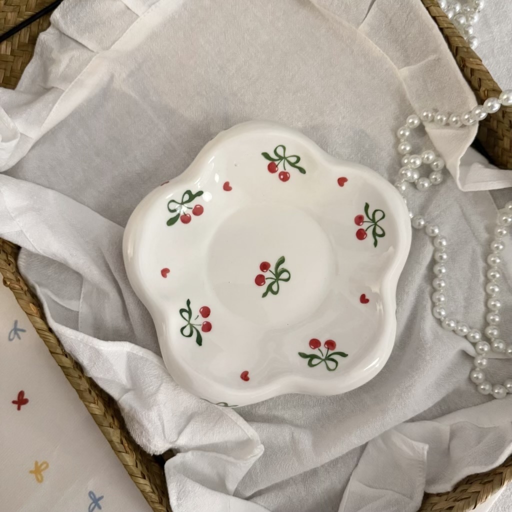 Red cherry heart Dish