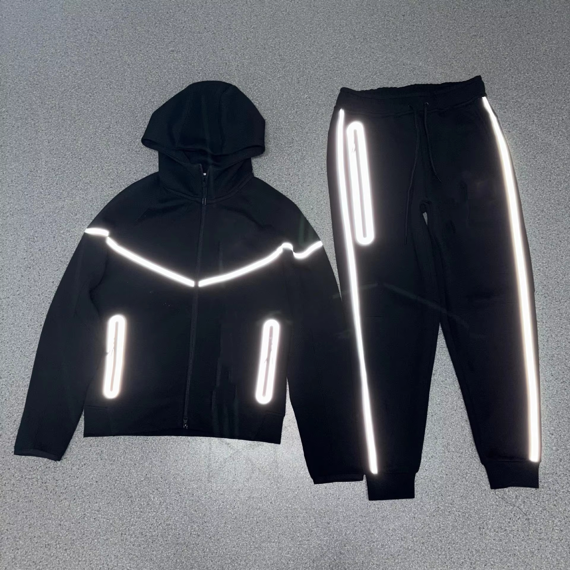 Costume noir