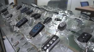Super piccolo telecomando per il commercio estero chiave 433 per il Clone della porta del Garage per l'Europa del Medio Oriente e del Sud Asia per uso domestico