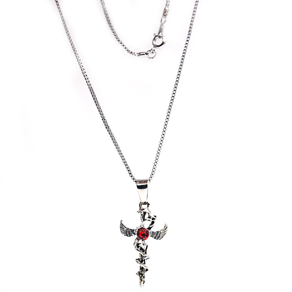 Pendentif avec chaîne en cuivre