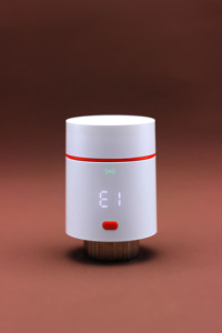 Xzj Tuya TRV วาล์วหม้อน้ำควบคุมอุณหภูมิอัจฉริยะติดตั้งง่ายทันสมัย ZigBee WiFi ห้องแนวนอนสำหรับบ้านสำนักงาน - Product Image 3
