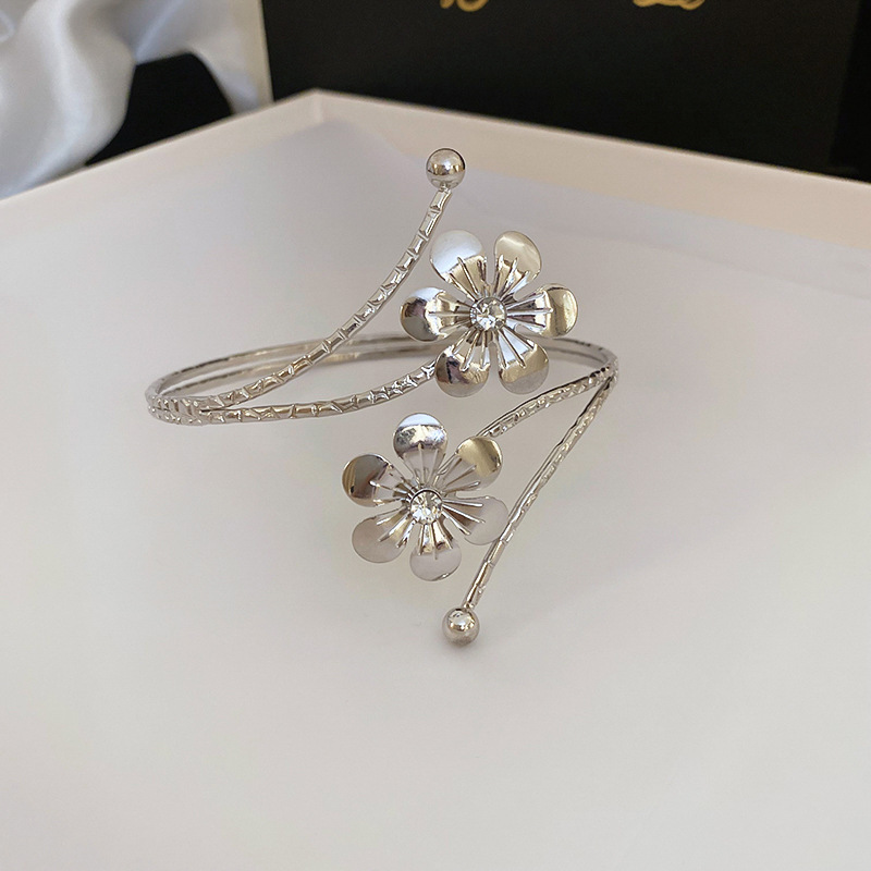 Bracelet-Argent (fleur)