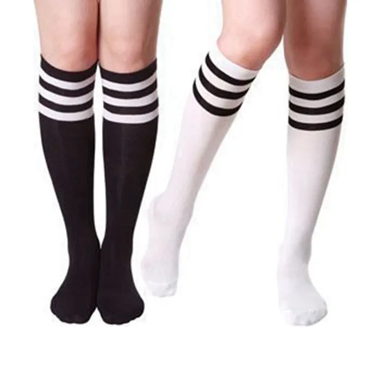 Chaussettes en coton personnalisées, hautes, blanches et noires, pour femmes, tube long, rayées, au genou, pour femmes sexy et écolières, nouvelle collection