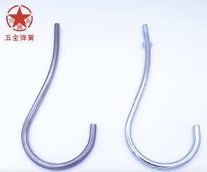 制造商生产带有s形挂钩的金属挂钩