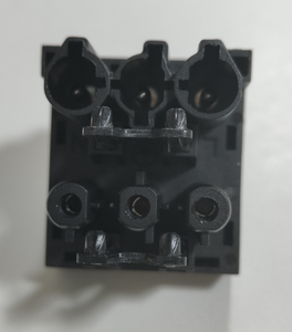 Conector TOP de 3 vías con 1 entrada 2 salidas conectores rápidos - Product Image 4