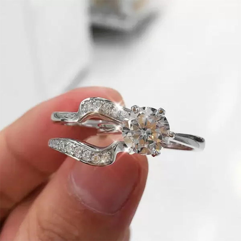 F983 white gold