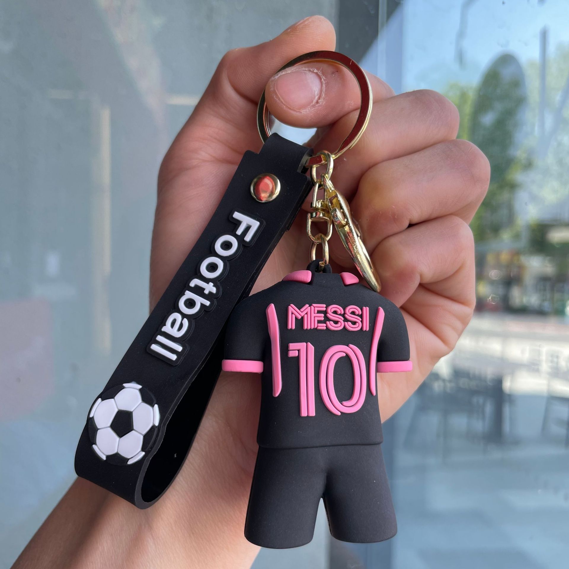 Messi black