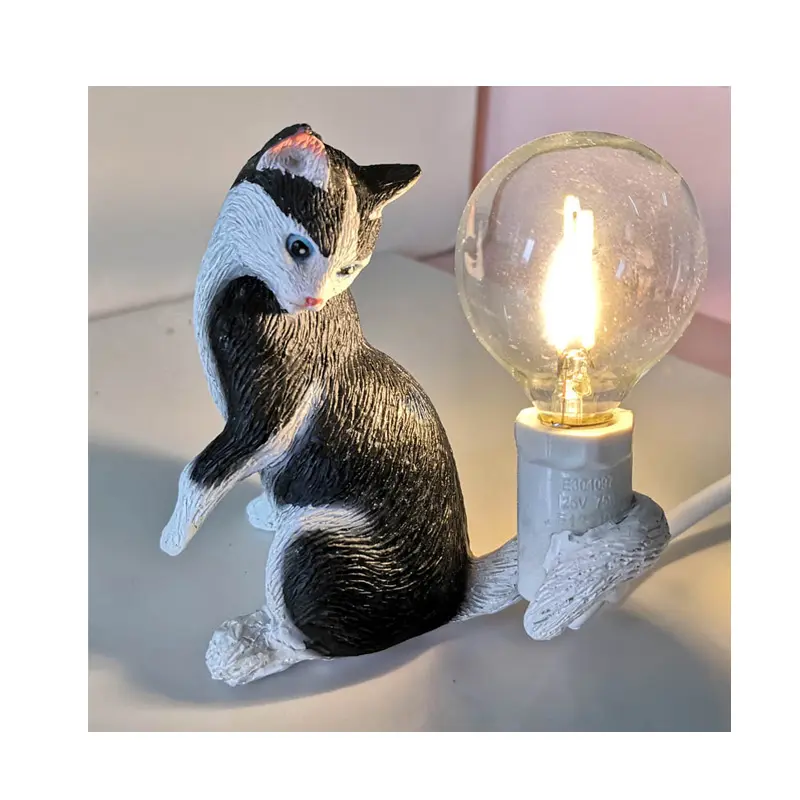 Lâmpada de mesa LED de resina para gatos pequena e cinza, fonte de energia elétrica, decoração de mesa em resina