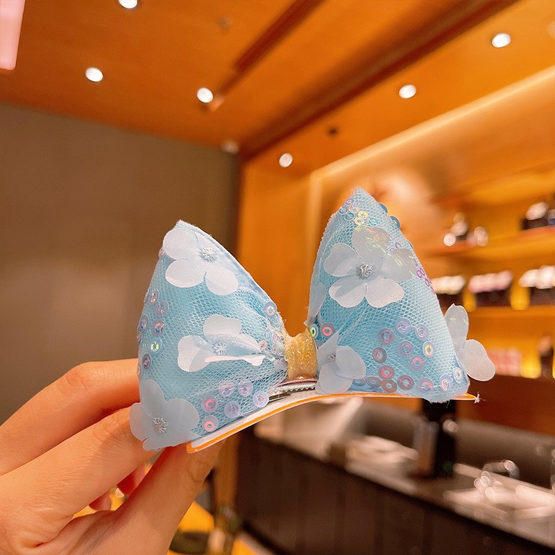 10 light blue