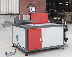 BM603-S-8P <strong>Multi</strong> <strong>Function</strong> Busbar Processing <strong>Machine</strong> - Product Image 3
