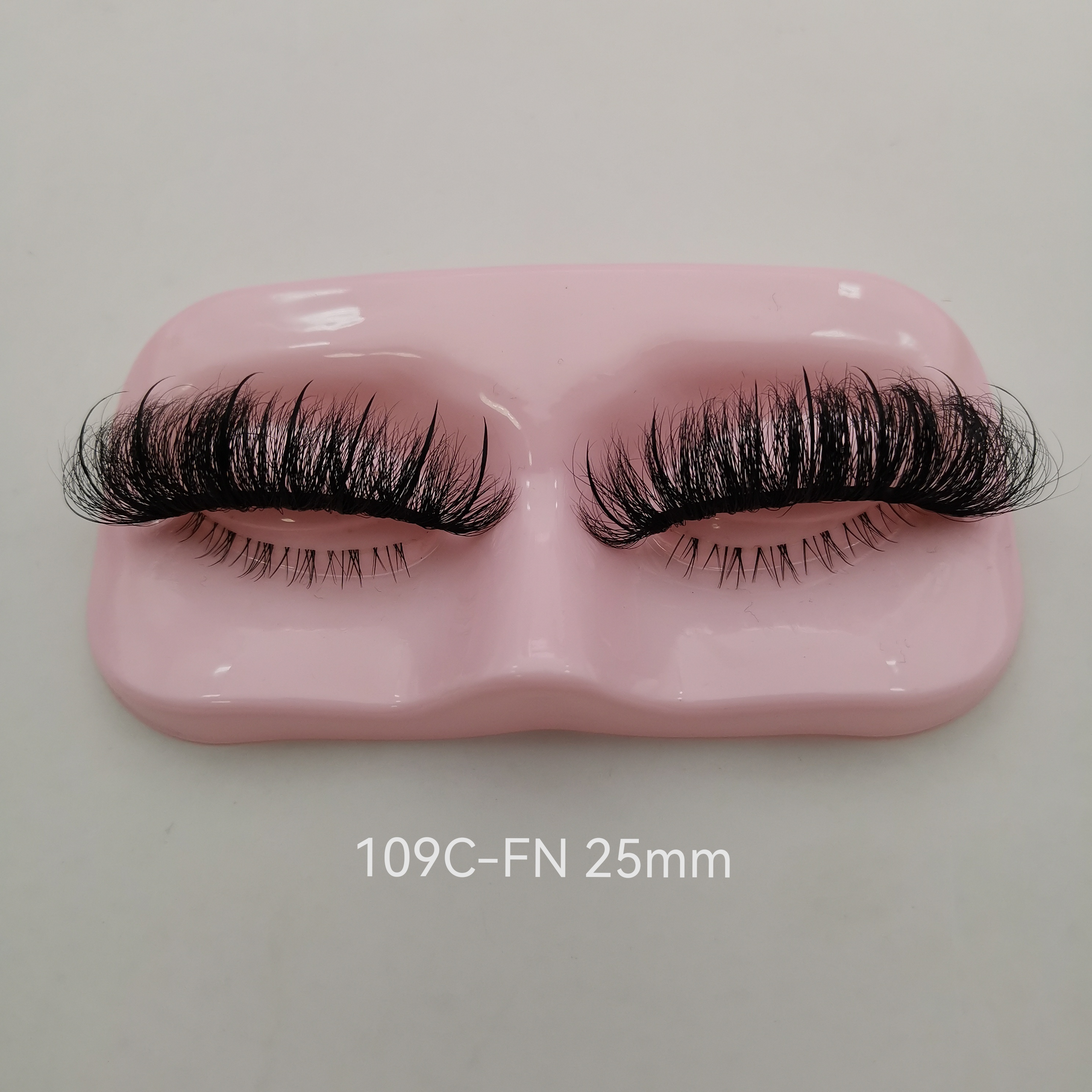 109C-FN 25MM lash on clear tray,without bottom lashes
