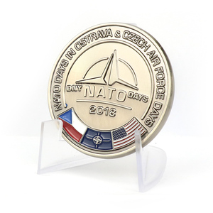 Bán Sỉ Đồng Xu Tùy Chỉnh Giá Rẻ Số Lượng Lớn Đồng Xu Thử Thách Kim Loại Hình Máy Bay Airman Mạ Bạc Tráng Men 3D - Product Image 3