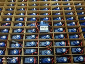 Feetech FM90 сервопривод с коробкой передач 9 г постоянного тока, непрерывная Совместимость с Arduin/Raspberry Pi/STEM для деталей и аксессуаров RC - Product Image 6