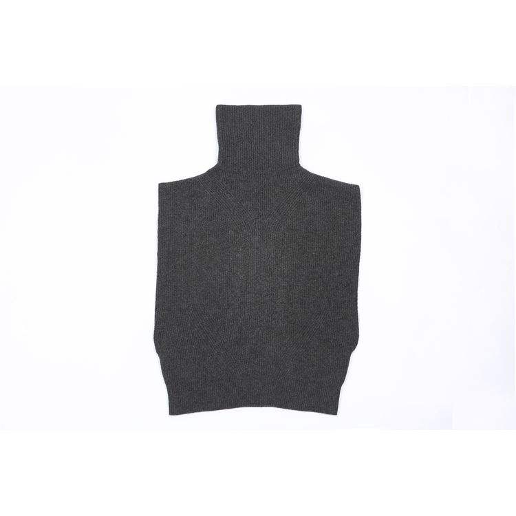 สีเทาเข้ม