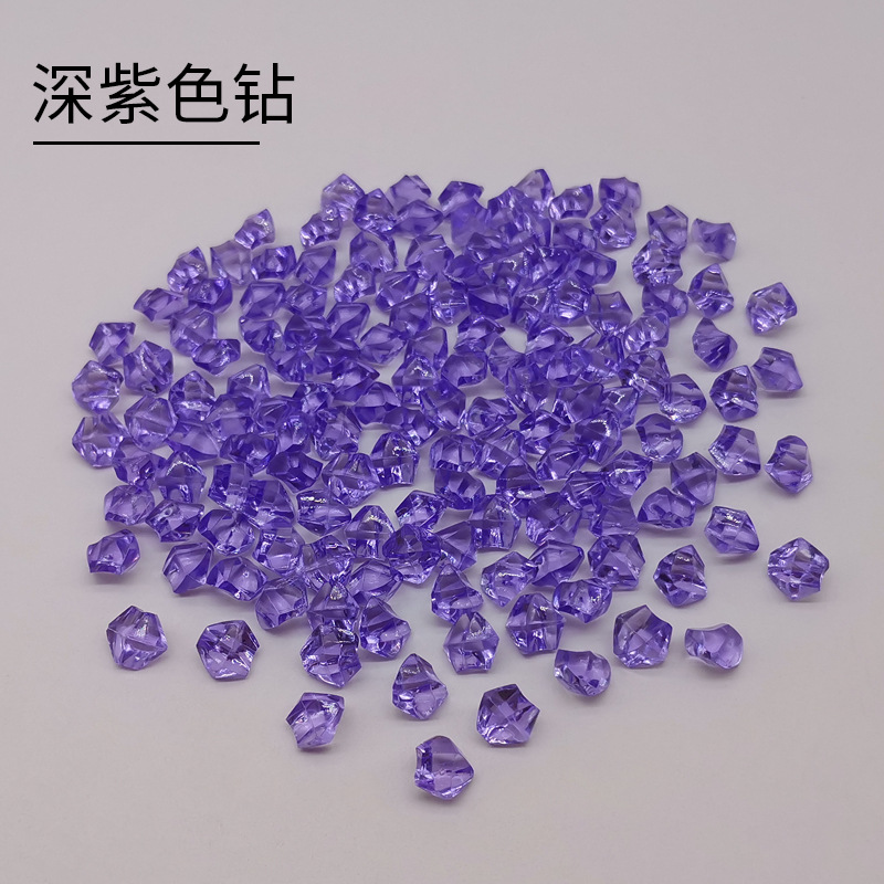Diamant violet foncé