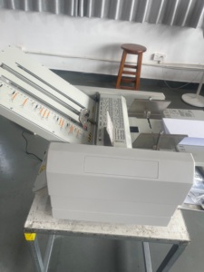 Desktop 50-157g/m² Automatische Papier ordner maschine hat Z Fold Letter Fold Half Fold 500 Blatt Kapazität für die Druckerei - Product Image 4