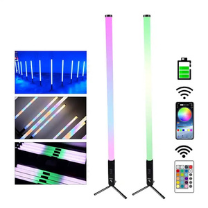 App-Steuerung kabellos Outdoor 512 DMX RGB wiederaufladbare 360 LED-Dj-Rohrlampe mit Akku - Product Image 4