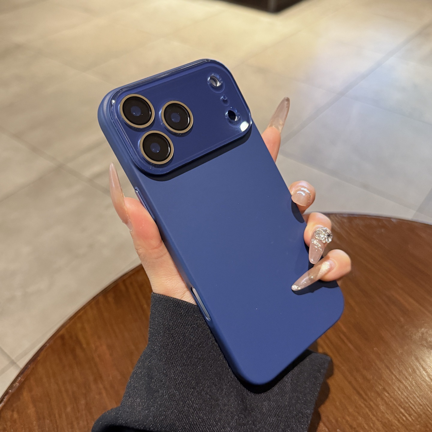 Bleu profond