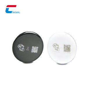 Etiquetas de menú NFC de Material de PVC impermeable 13,56 MHz programables con código QR personalizado para restaurante - Product Image 5