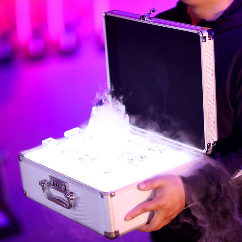 Parfum toxique automatique brouillard 3 personnalisé