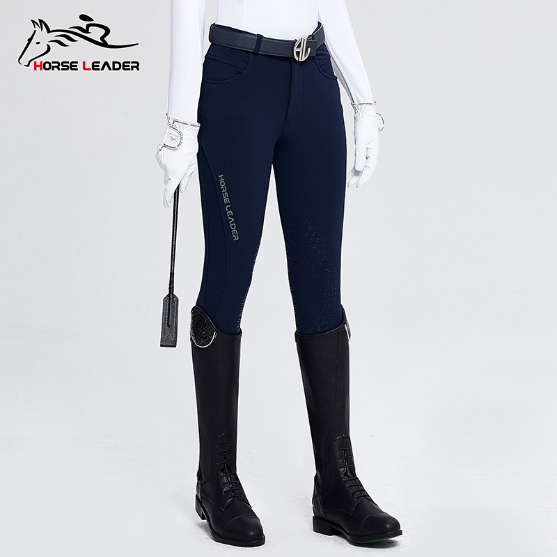 Bleu marine quatre saisons