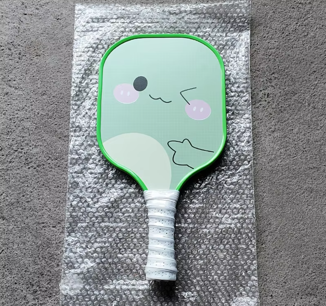 Smiley vert-enfants en fibre de verre