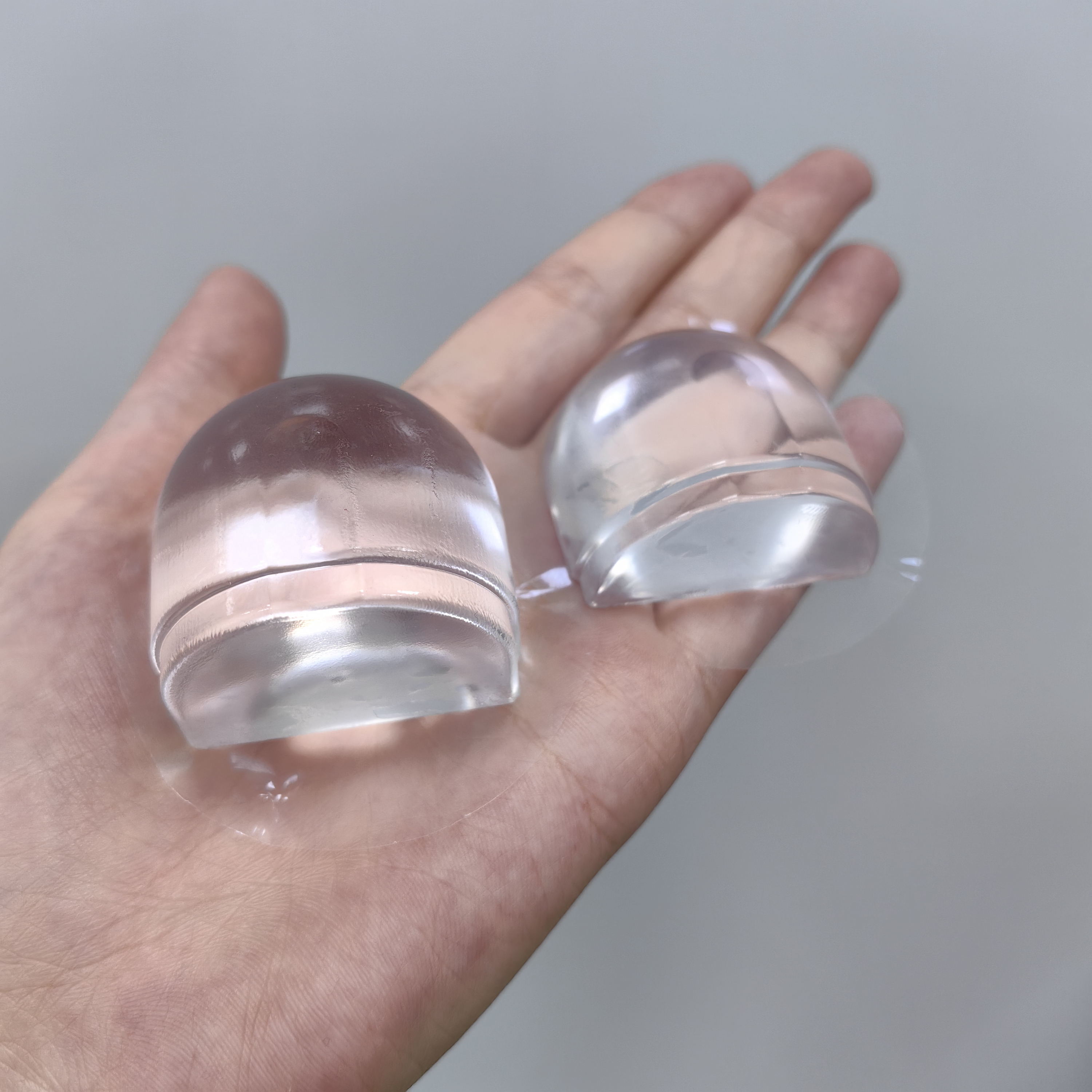 CLEAR 7: 40*40*20MM