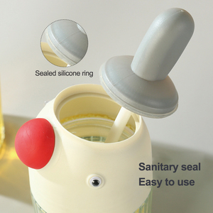 <strong>2</strong> in 1 Multifunction Salt and Pepper Shaker Silicone <strong>Spice</strong> Seasoning Bottle <strong>Jar</strong> with Spoon Oil Dispenser with Brush - Product Image 3
