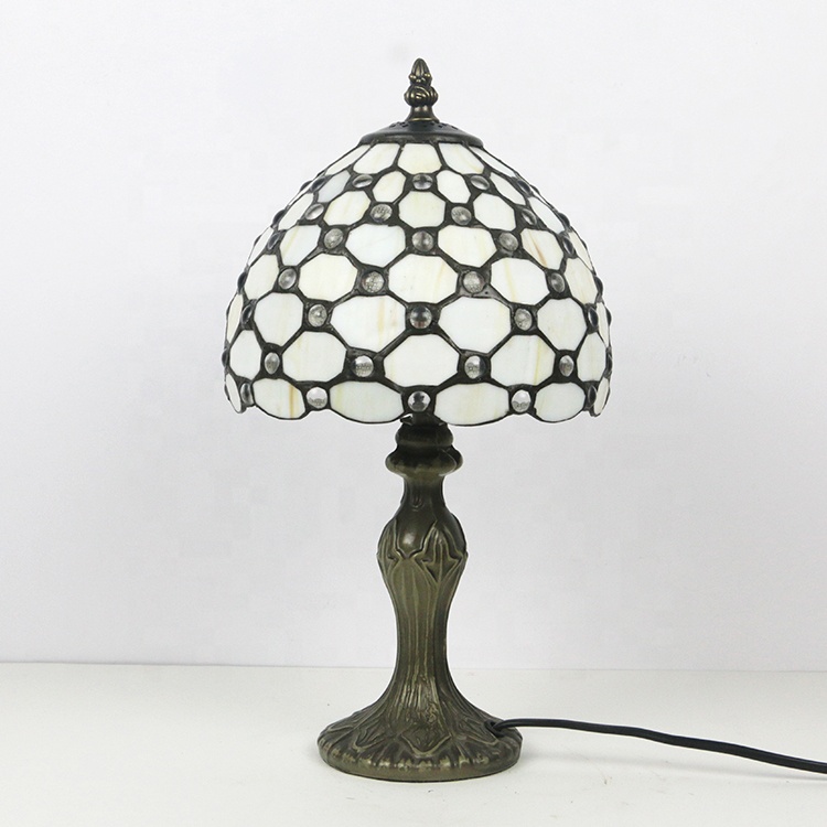 LongHuiJing 8-Inch Charming Modern Simple Tiffany Style Stained Glass Table Lamp