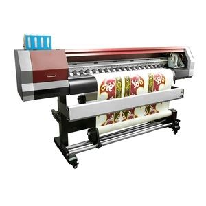 2-Head yüksek hızlı eko-solvent mürekkep püskürtmeli kağıt yazıcı <span class=keywords><strong>1.8</strong></span> M süblimasyon bez çok renkli çiftlik sanayi uygulama içeren Motor