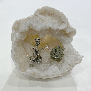Doğal kuvars kristal geode mineral örneği kaba ham beyaz akik akik Geode pirit alaşım madenci geode şifa için - Product Image 6