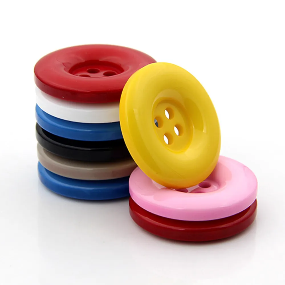 Botones de costura de plástico con 4 agujeros para ropa de niños, botones redondos y coloridos de lujo personalizados de fábrica de 17,8 MM para camisa