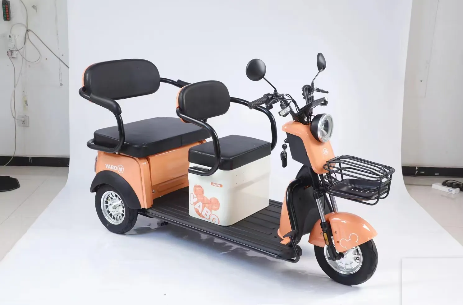 Лидер продаж, популярный электронный велосипед, 600 Вт, 60 В, Электрический трехколесный мотоцикл со свинцово-кислотным аккумулятором, трехколесный скутер для взрослых