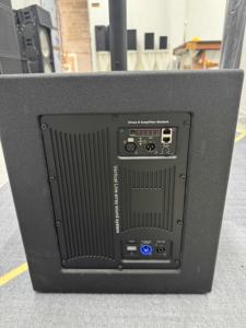 Großhandel 15 Zoll Active Subwoofer 8*4,5 Zoll Säulen lautsprechers ystem DJ Party Audio Sound Lautsprecher Active <span class=keywords><strong>Line</strong></span> <span class=keywords><strong>Array</strong></span> <span class=keywords><strong>Column</strong></span> <span class=keywords><strong>System</strong></span> - Product Image 4