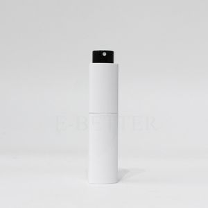 ขวดสเปรย์ฉีดน้ำพลาสติกขนาดเล็ก10มล. ทรงสามเหลี่ยมออกแบบได้ตามที่ต้องการหรูหรา - Product Image 6