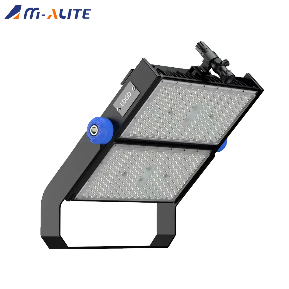 Projecteur LED d'extérieur 800W 400W 4 lumières de stade réglables 2000W équivalent 80000LM 6500K étanche IP67