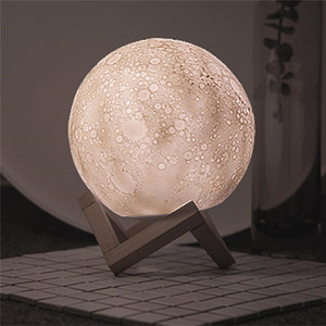 <strong>3D</strong> <strong>Moon</strong> Lamp <strong>Printed</strong> Night Light Touch Control LED Lunar Moonlight Globe Ball Lamp With Wood Stand <strong>Base</strong> for Kids Bedroom