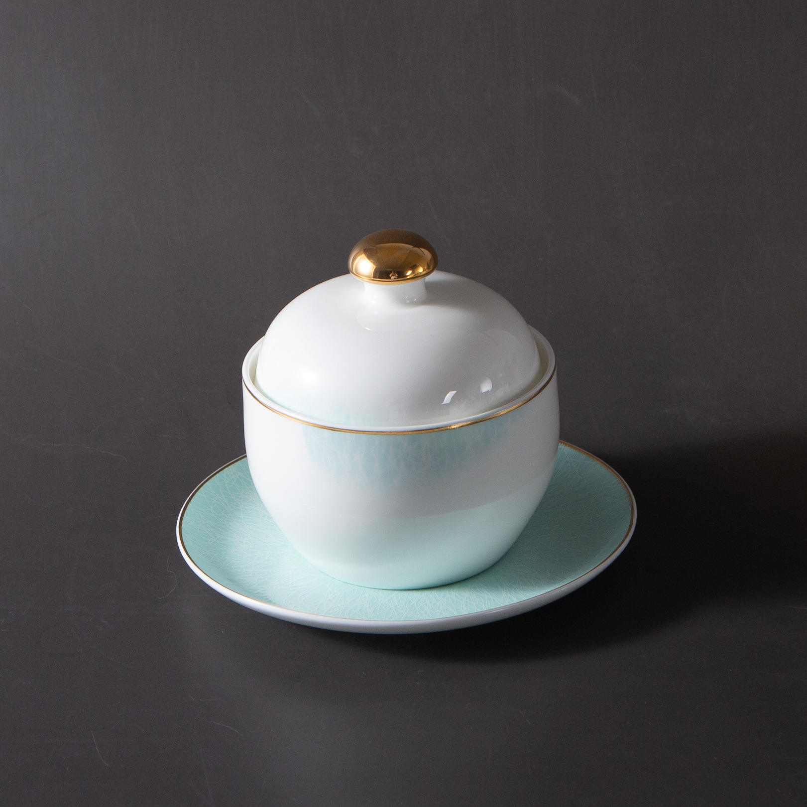 หม้อตุ๋นสไตล์โบราณ