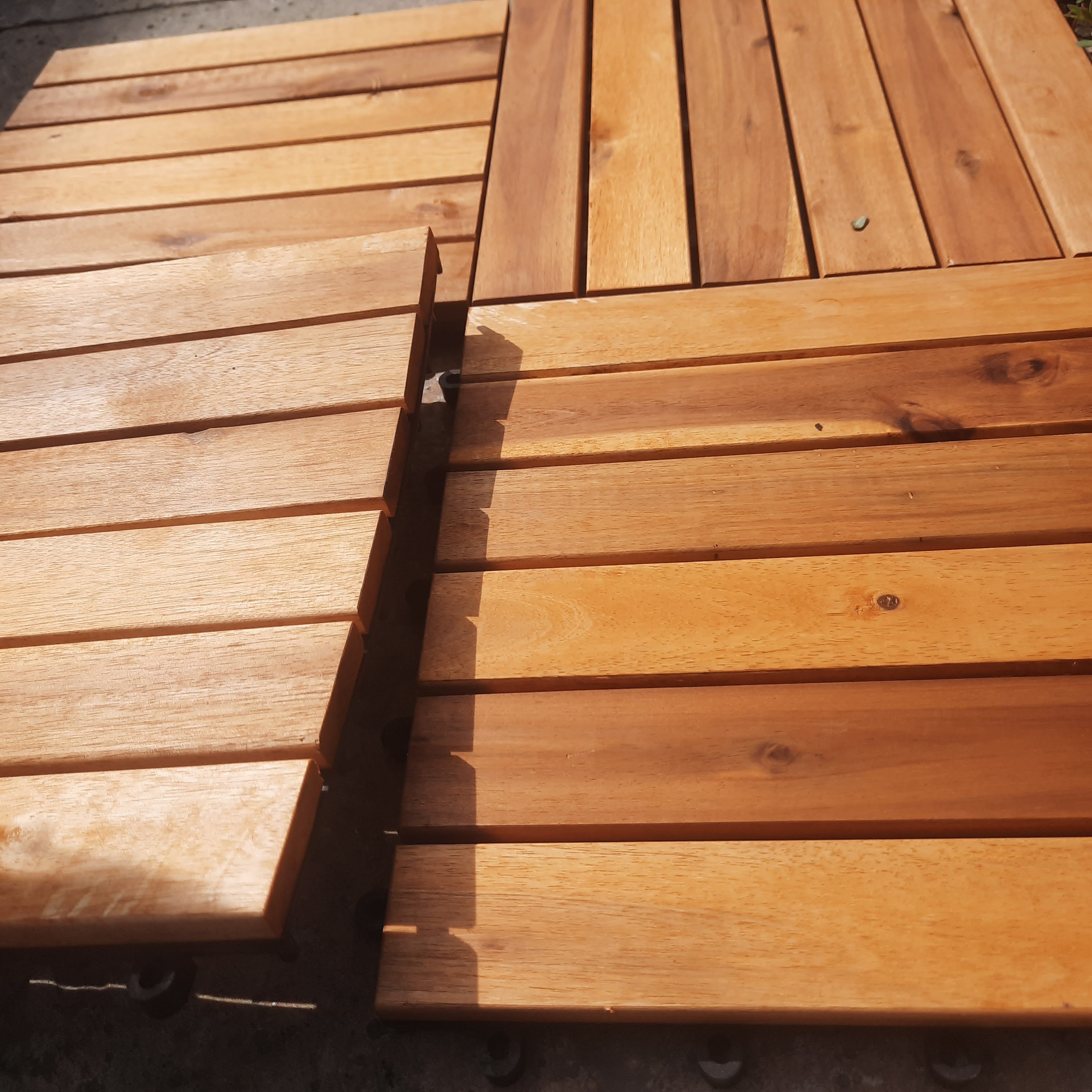 สีน้ำตาล