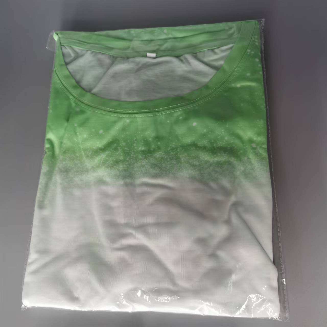 สีเขียว